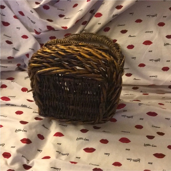 Decorative Woven wood & rope Basket with Handle - Picture 4 of 4